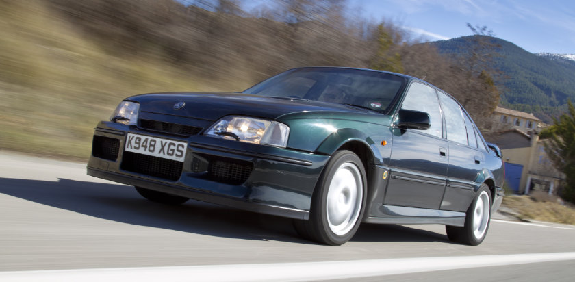 Lotus Carlton at speed. Photo: Stellantis.