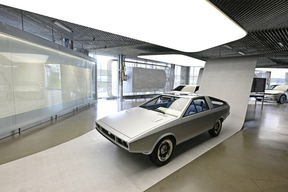 The re-created Hyundai Pony Coupé Concept, at the Hyundai Heritage Exhibition.