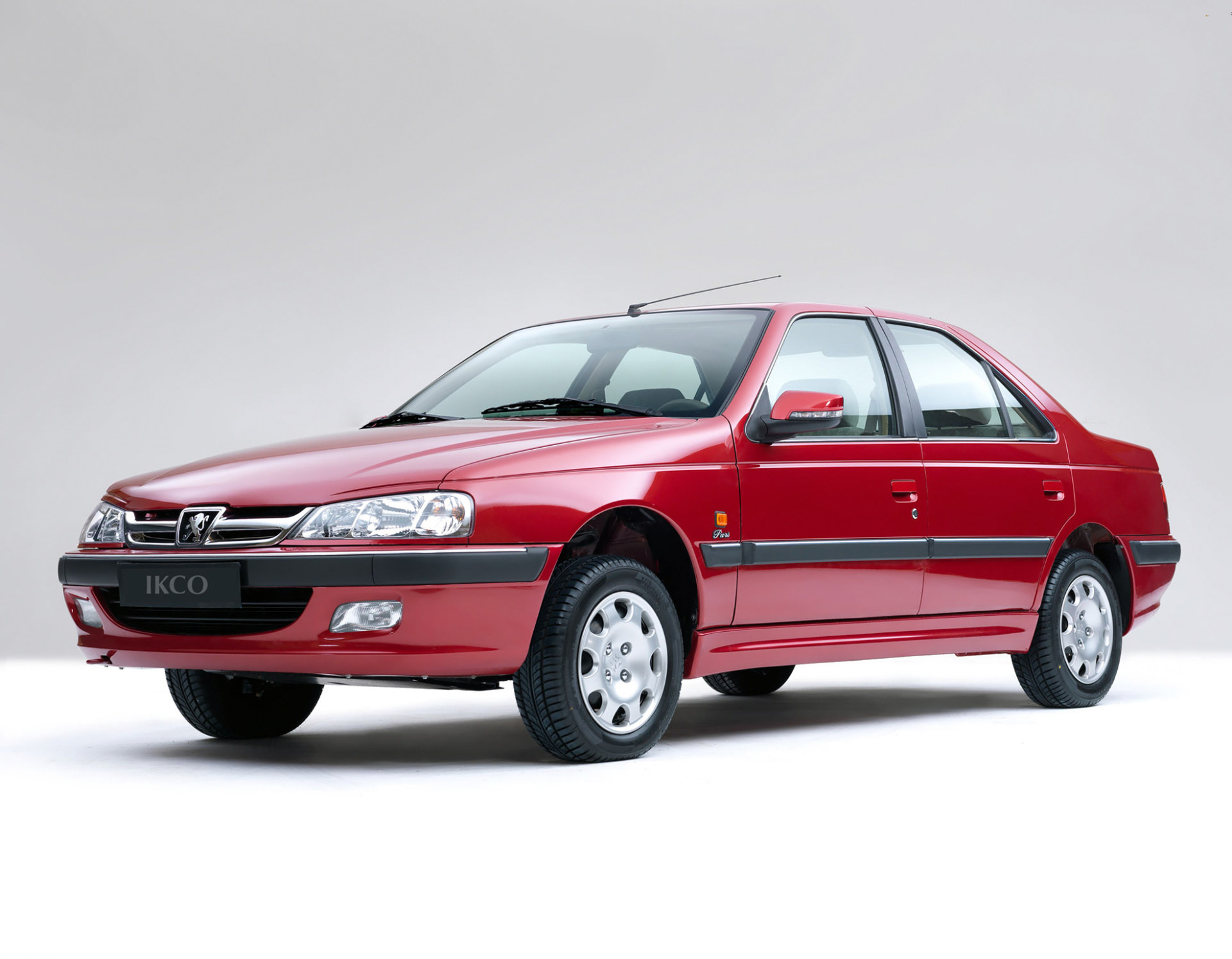 1999 Peugeot Pars in red. The car has barely changed since then.